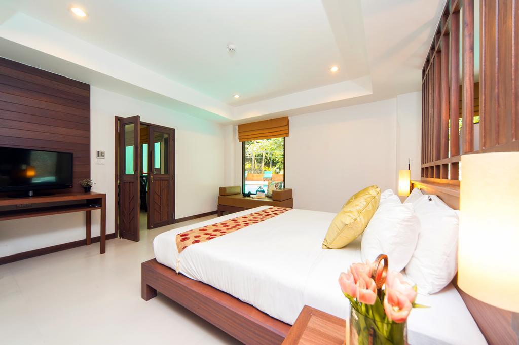 Ratana Hill Patong Aparthotel Exterior foto