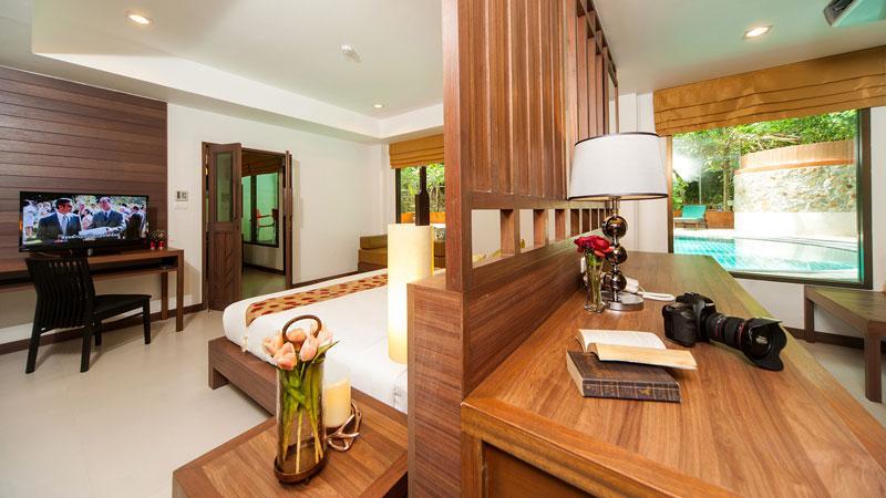 Ratana Hill Patong Aparthotel Exterior foto