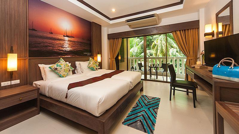 Ratana Hill Patong Aparthotel Exterior foto