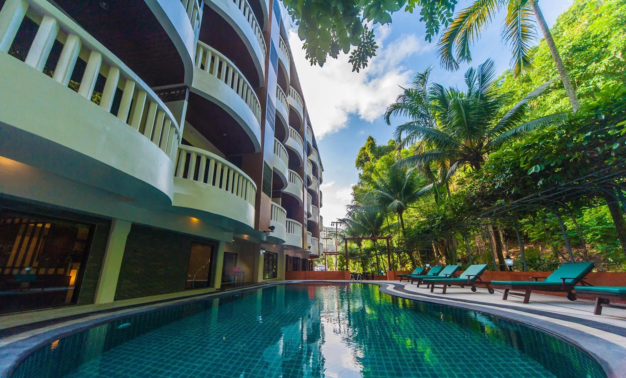 Ratana Hill Patong Aparthotel Exterior foto